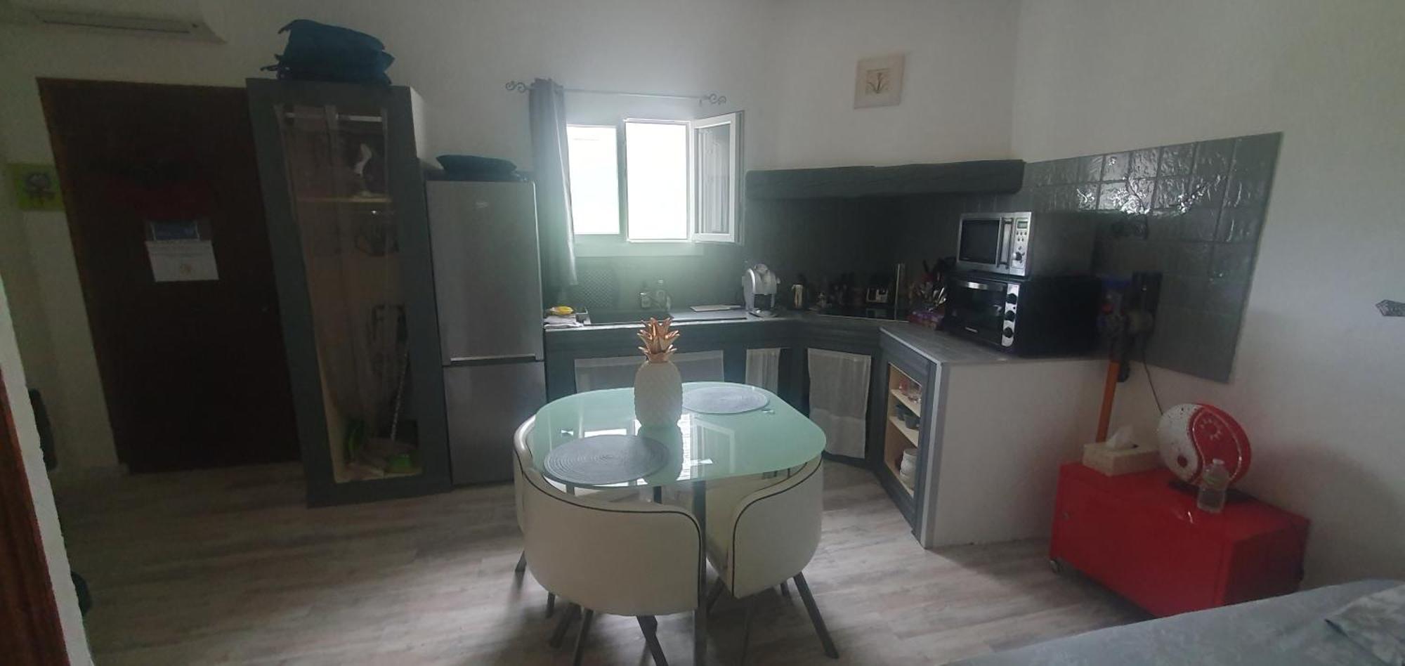 Chez Dom & Holiday home Saint-Cezaire-sur-Siagne